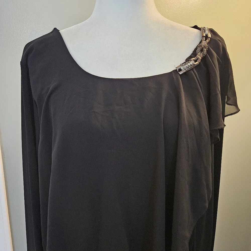 Simonton Says Women's Size 1x Black Long Sleeve Blouse with Embellished Detail - Picture 2 of 12